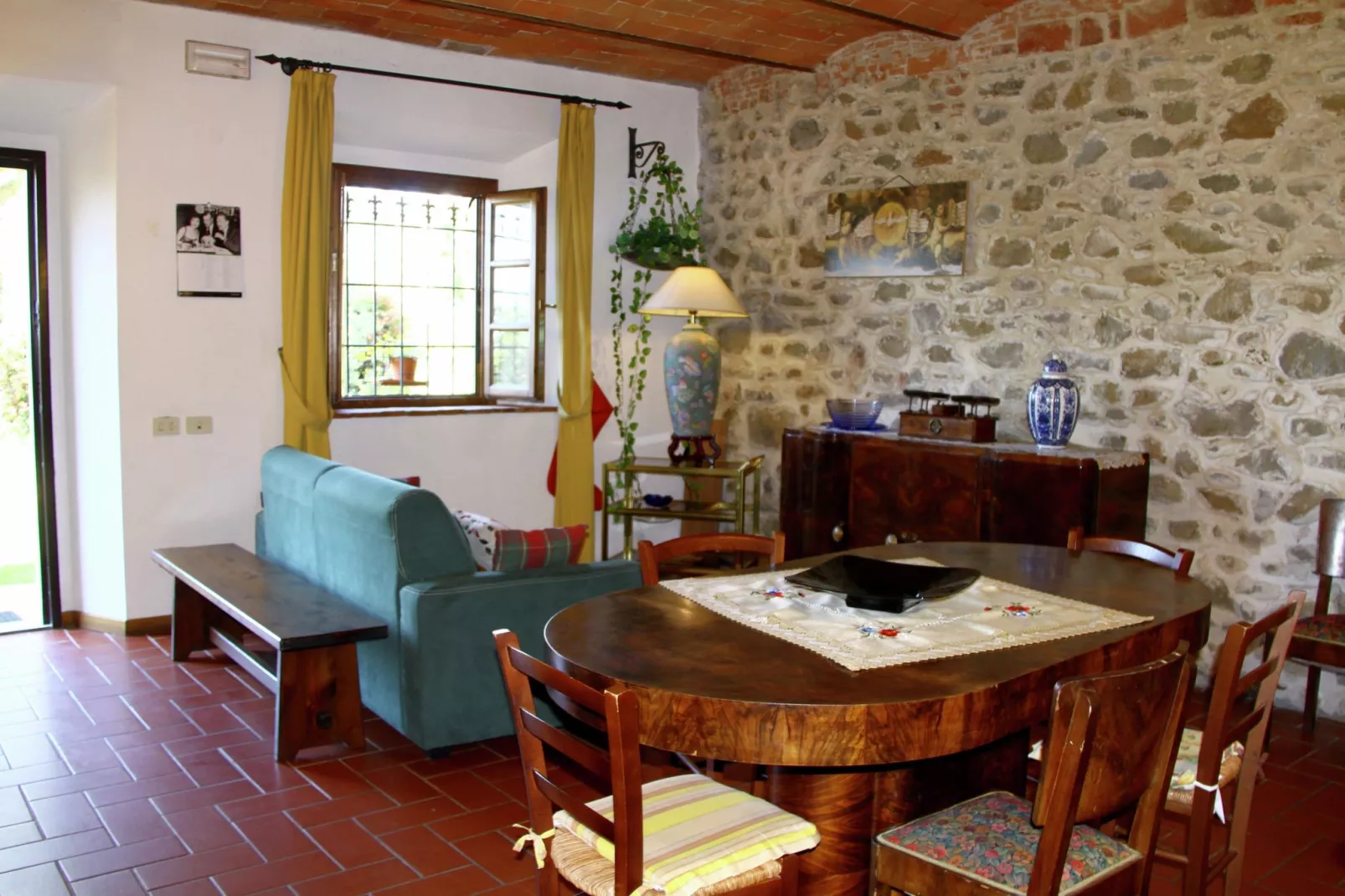 Da Vinci Due-Living room