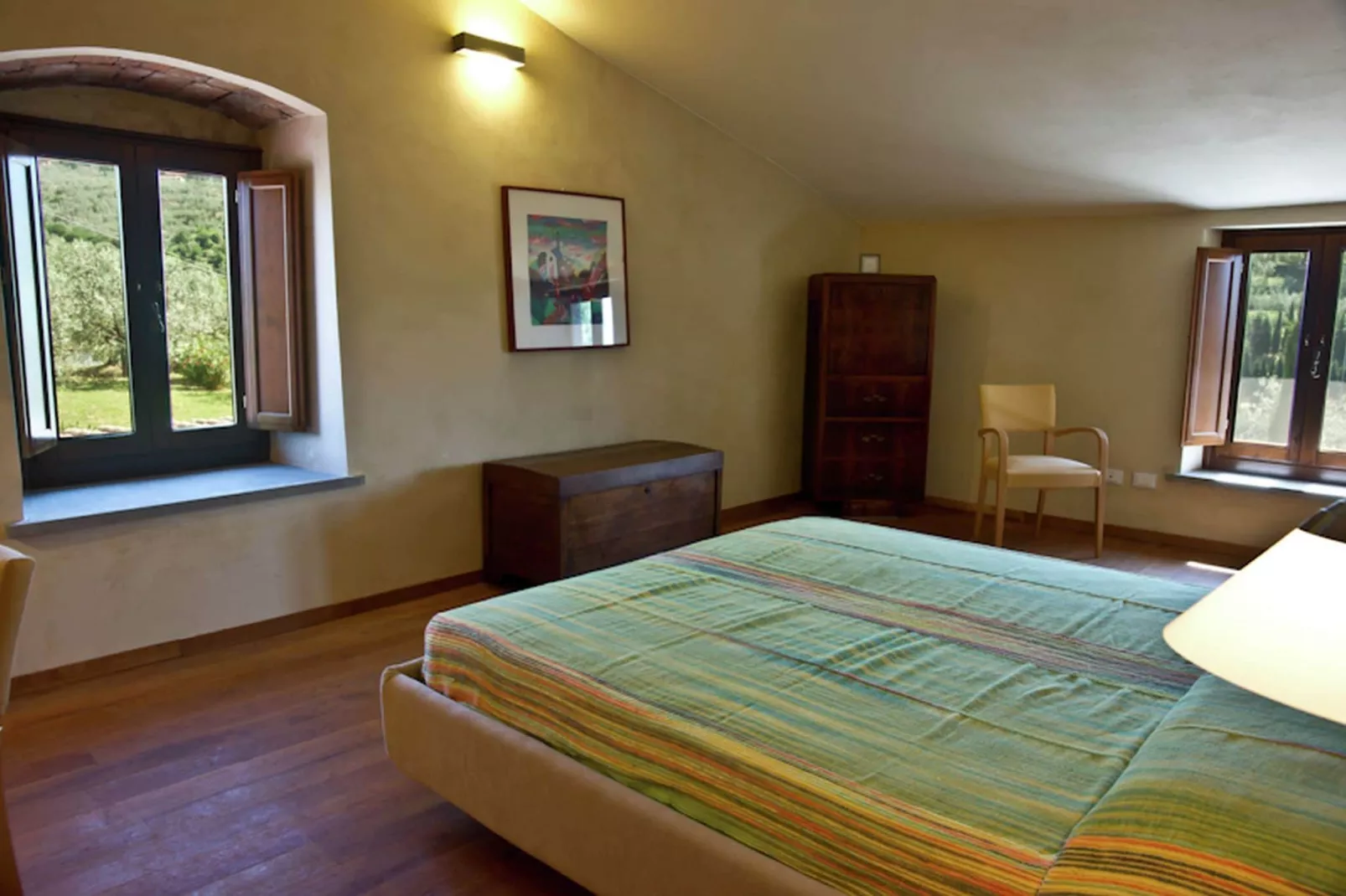 Leonardo-Bedroom