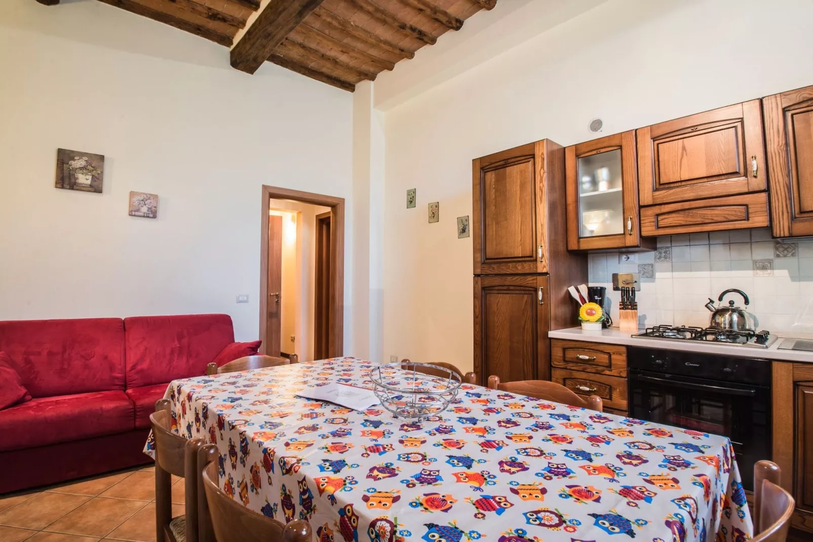Casetta-Dining room
