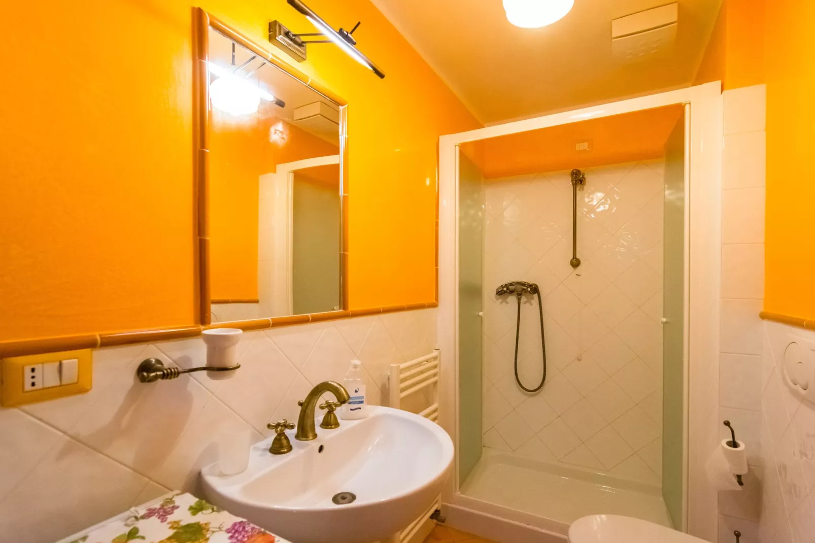 Casa dei Ciompi-Bathroom