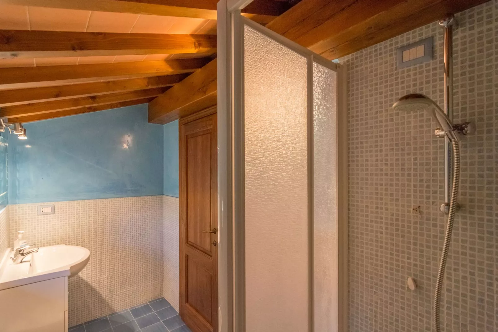 Casa dei Ciompi-Bathroom