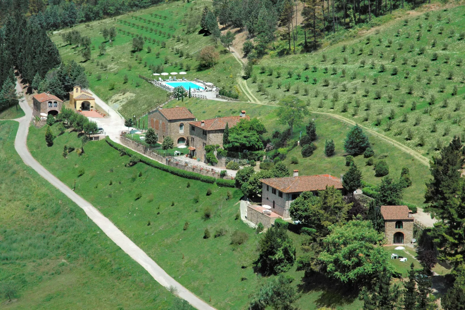 Brunelleschi-Exterior summer