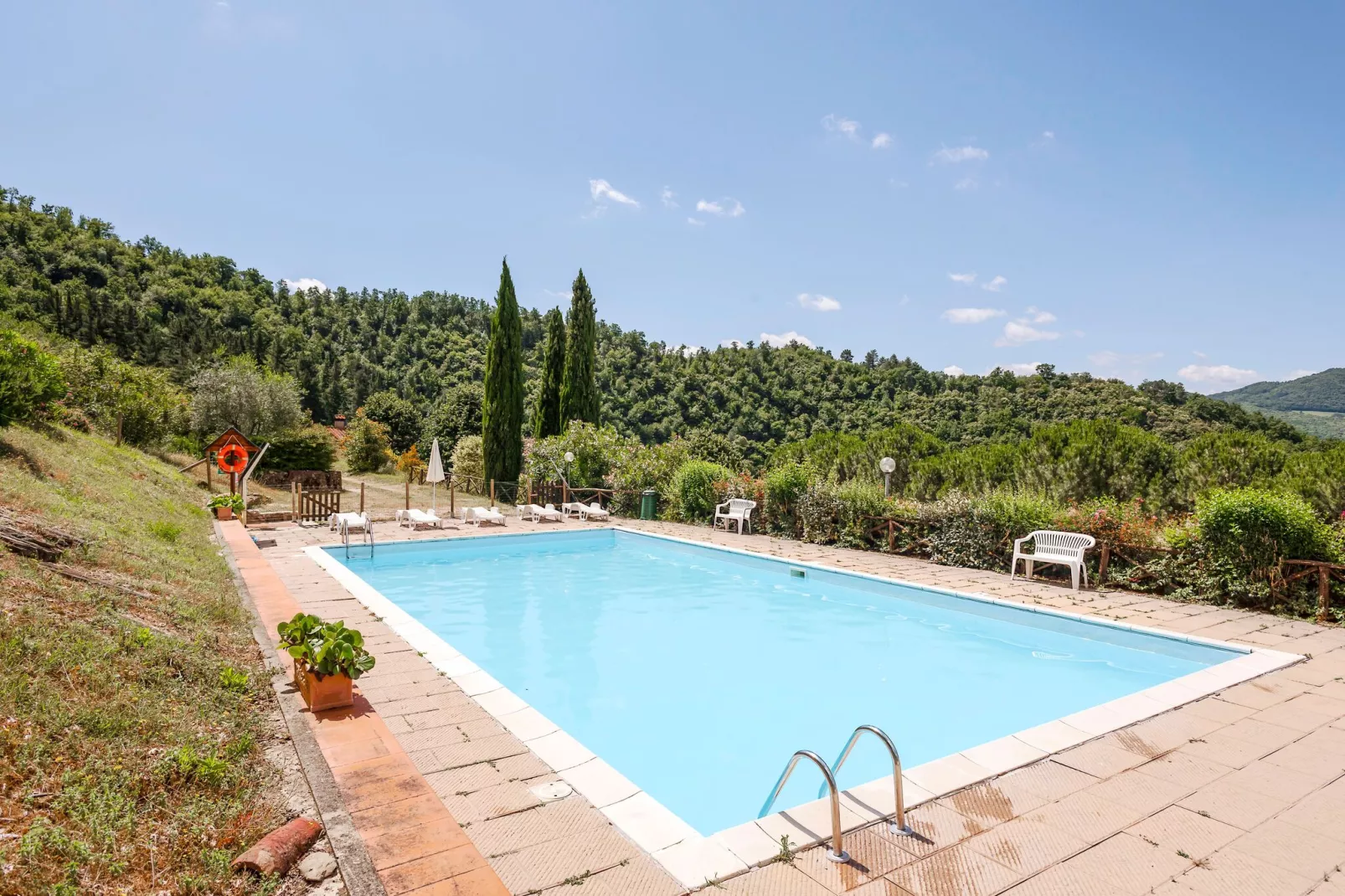 Castagno-Schwimmbad