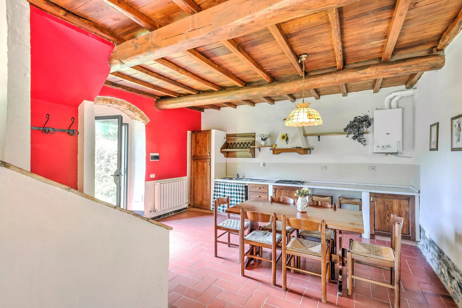 Castagno-Esszimmer
