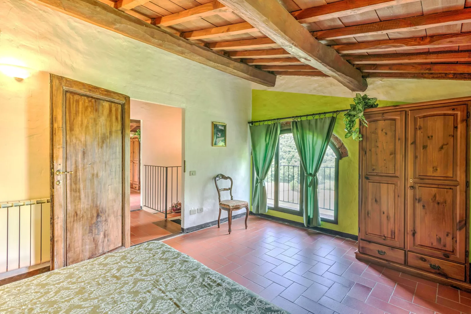 Castagno-Schlafzimmer