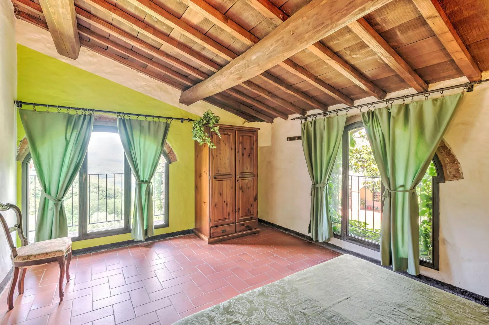 Castagno-Schlafzimmer
