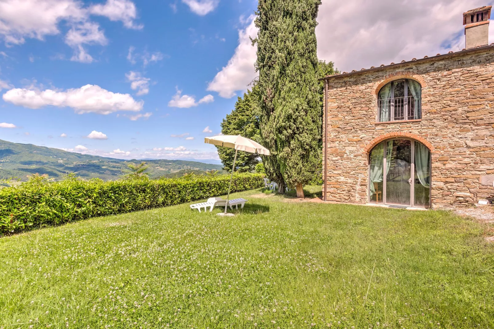 Castagno-Garten Sommer