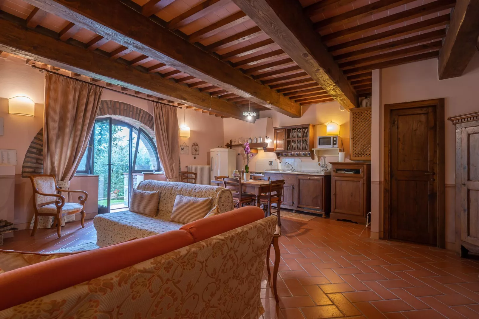 Gaville 8-Living room