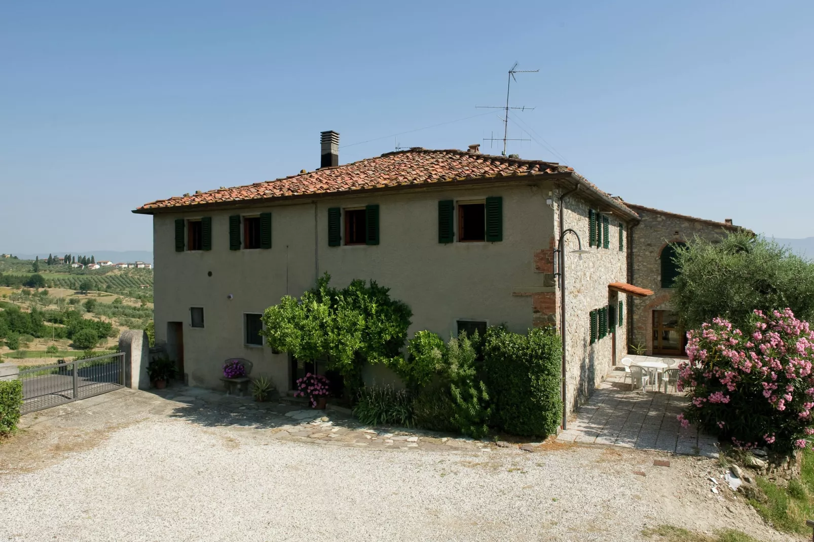 La Casa dei Due Olivi-Exterior summer