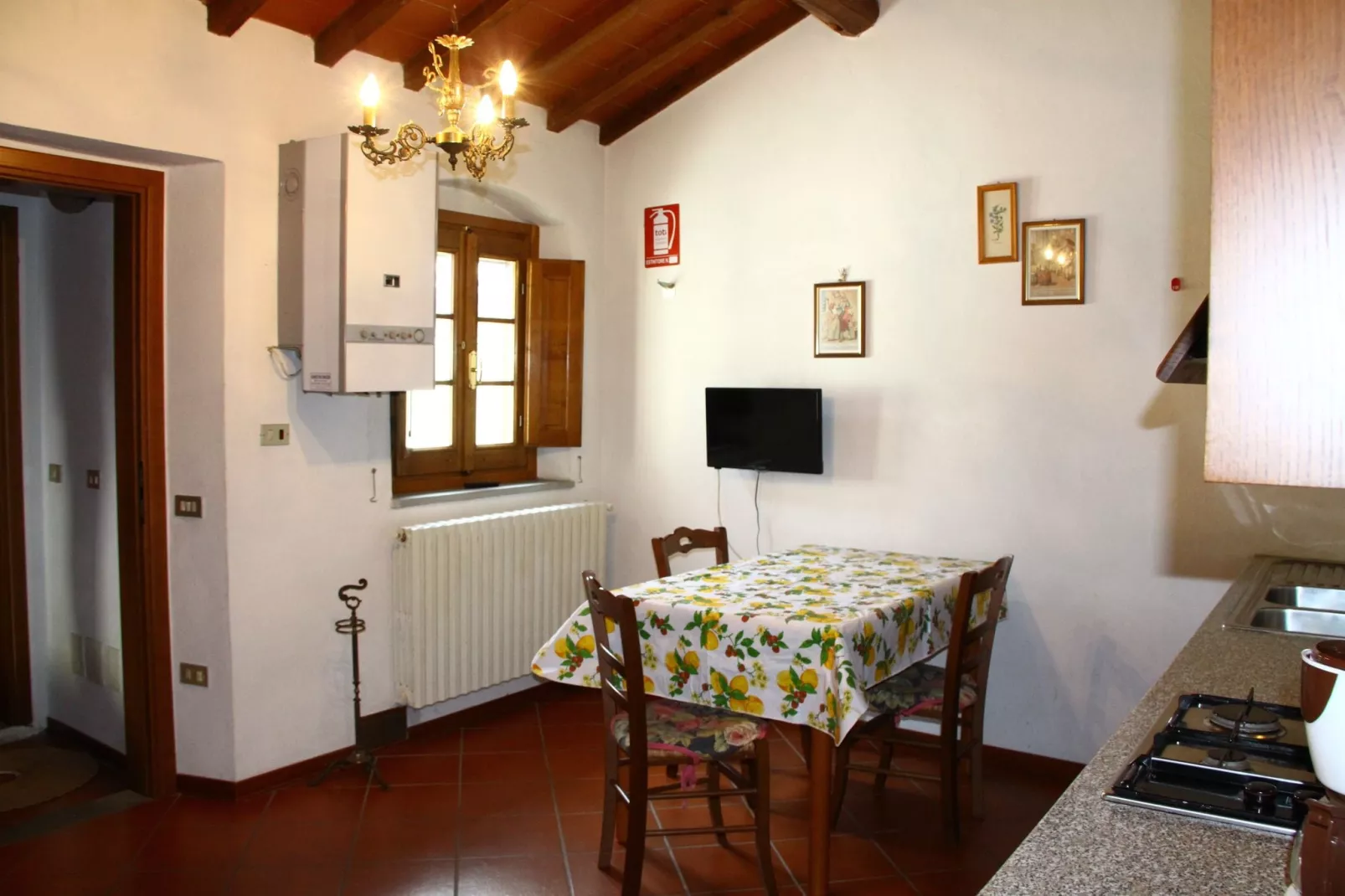 La Casa dei Due Olivi-Dining room