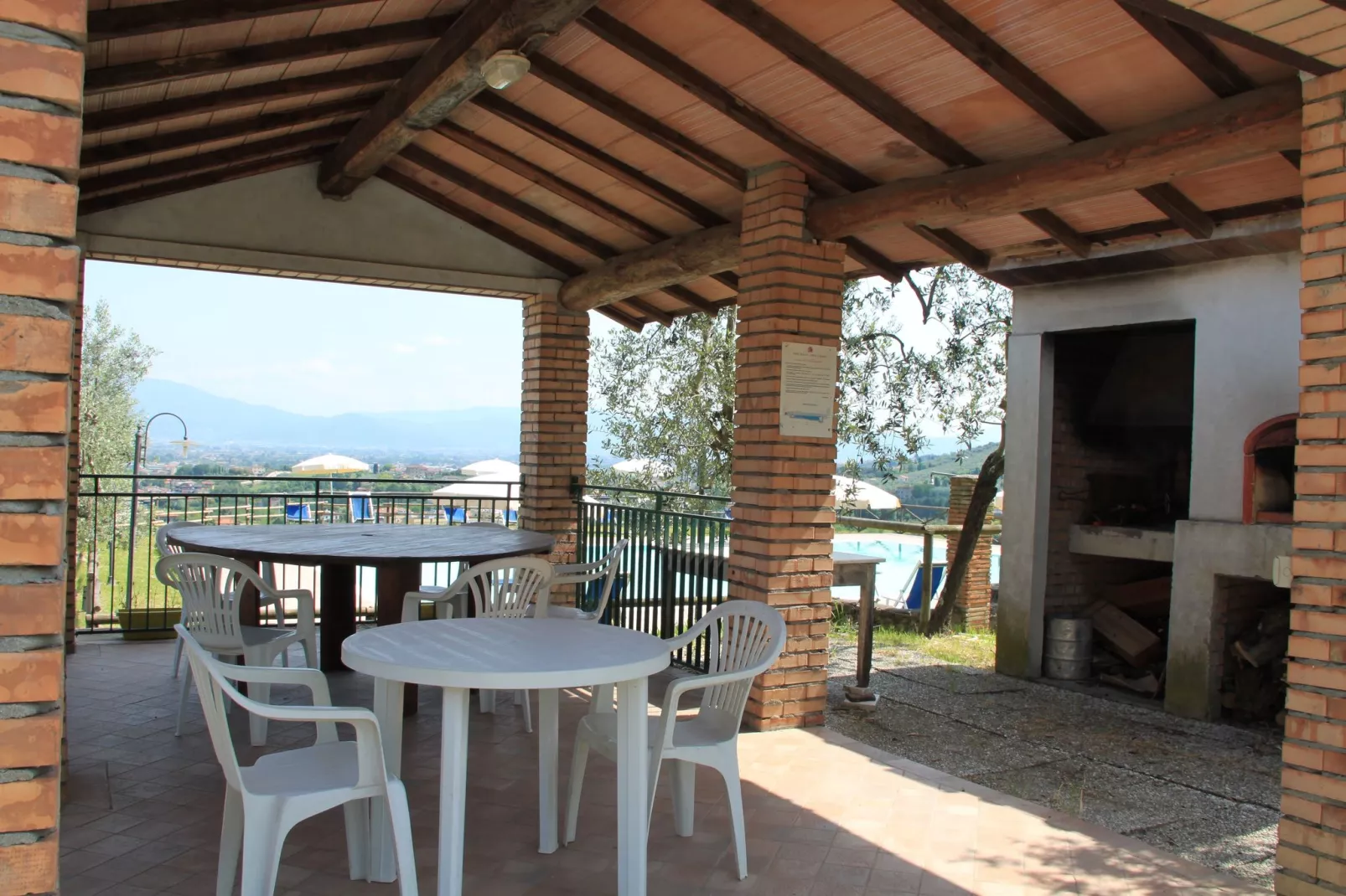 La Casa dei Cinque Olivi-Terrace balcony