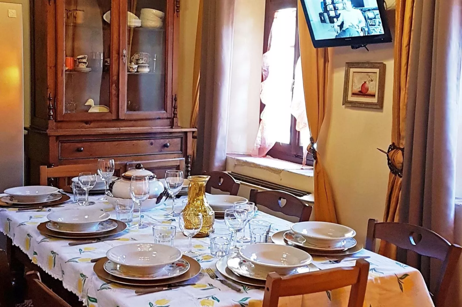 Insieme in Panche-Dining room