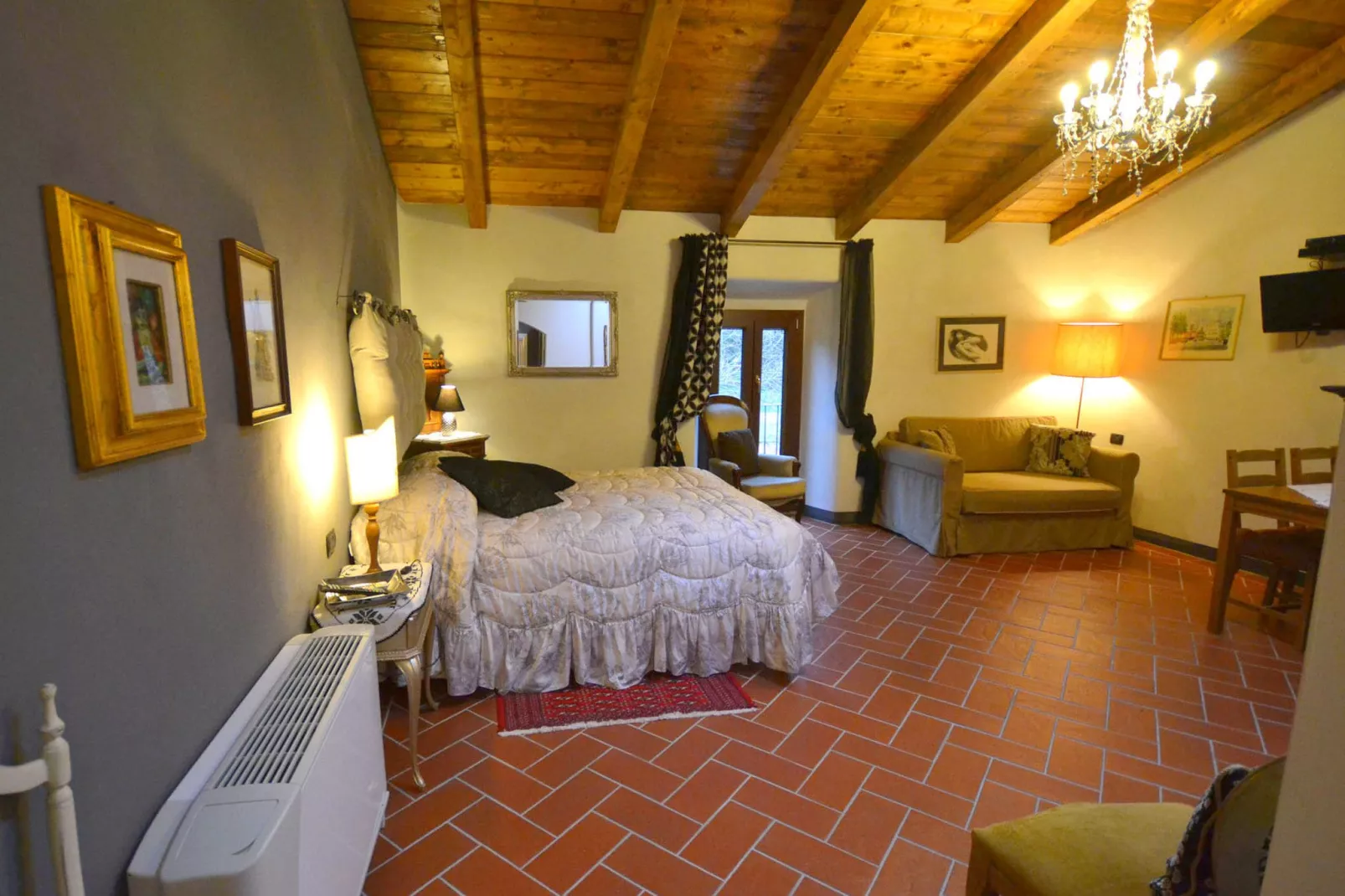 Insieme in Panche-Bedroom