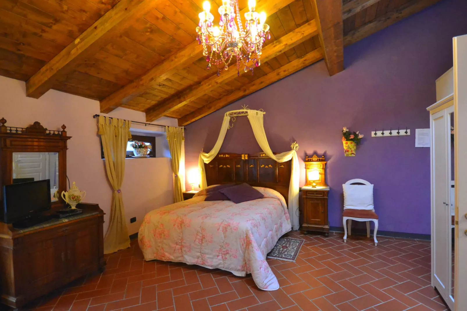 Insieme in Panche-Bedroom