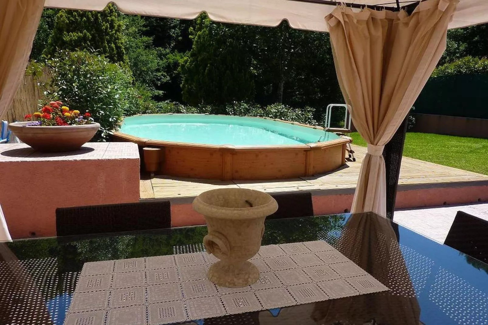 Insieme in Panche-Terrace balcony