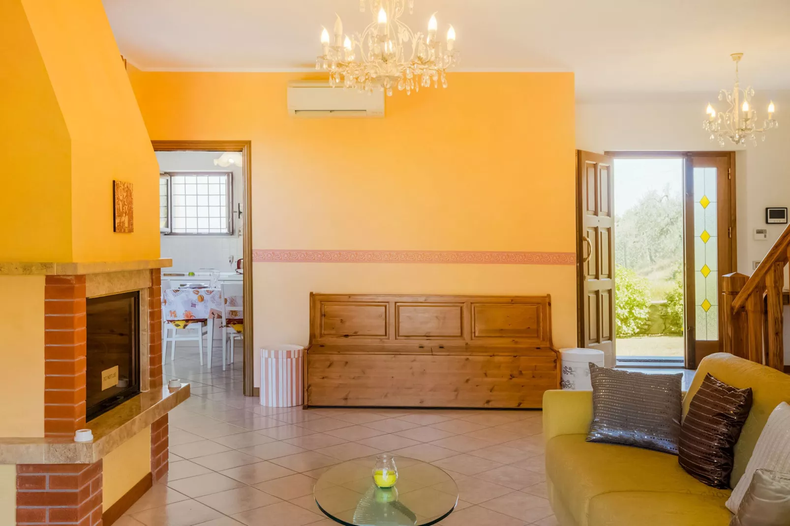 Villa Nonno-Living room