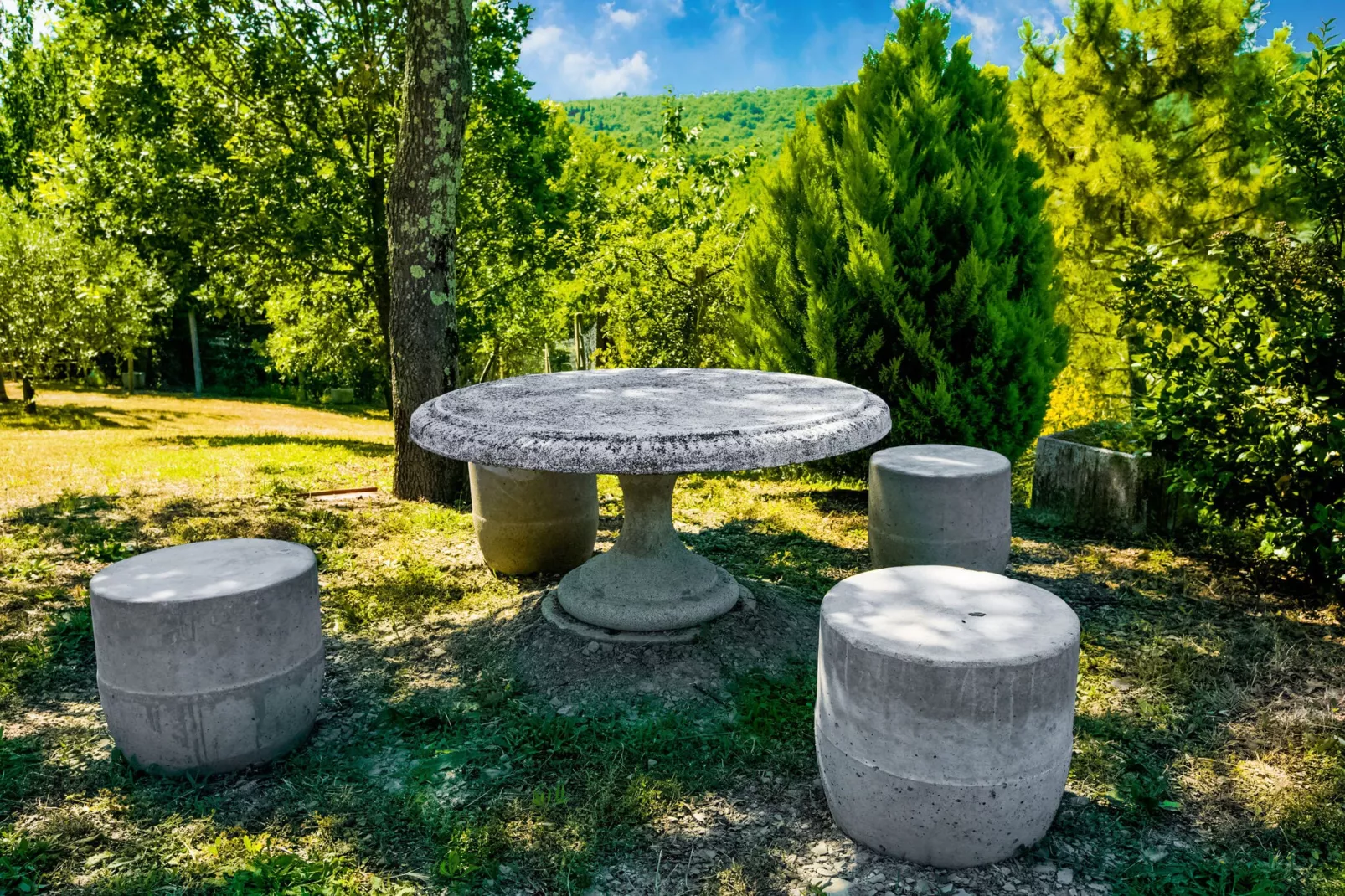 Villa Nonno-Gardens summer