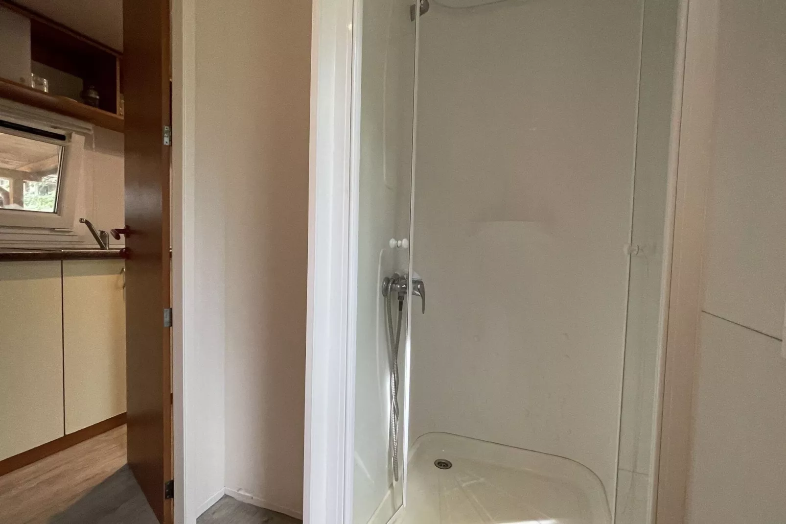 La Verna MH Giardino-Bathroom