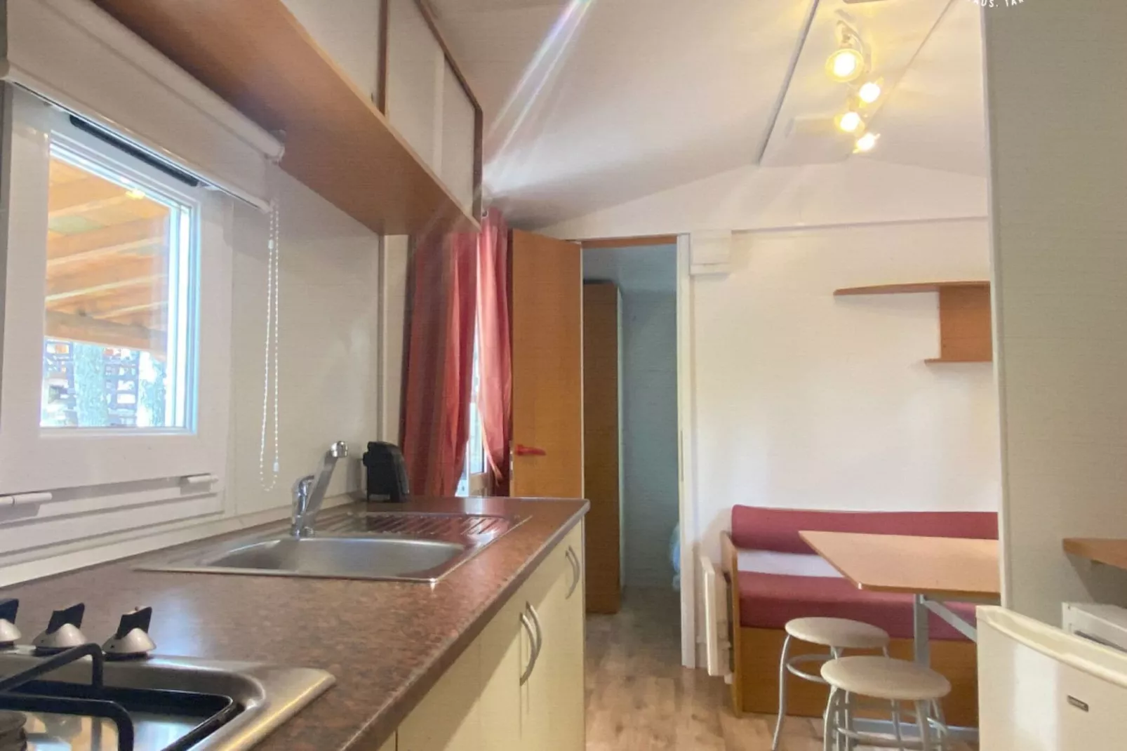 La Verna Mobil Home-Kitchen