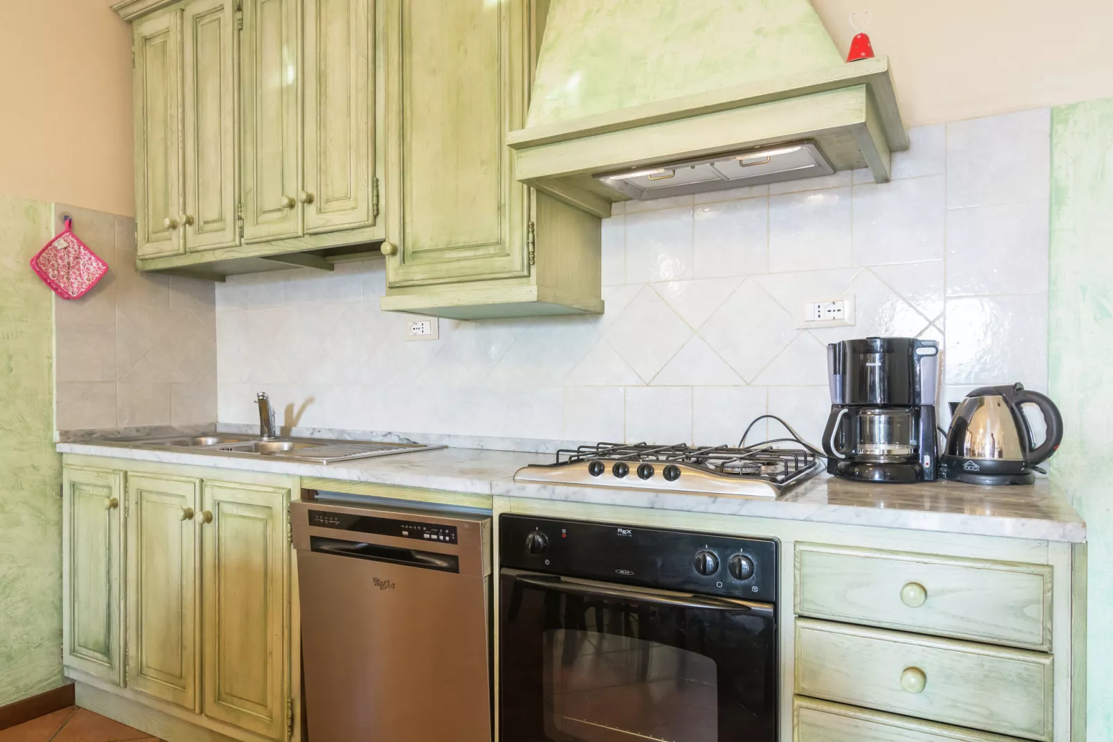 Villa Lonanno-Kitchen