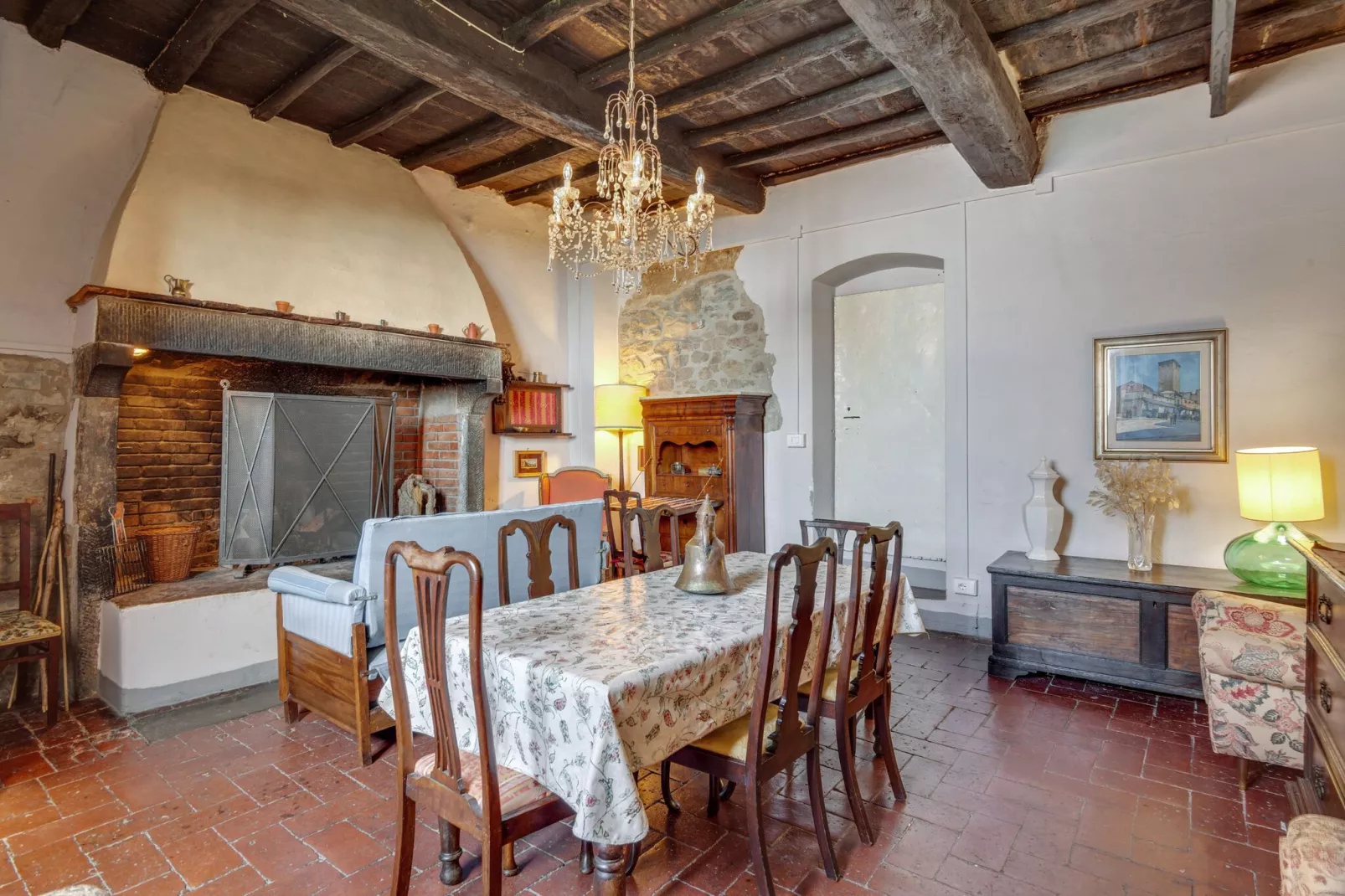 Sud-Dining room