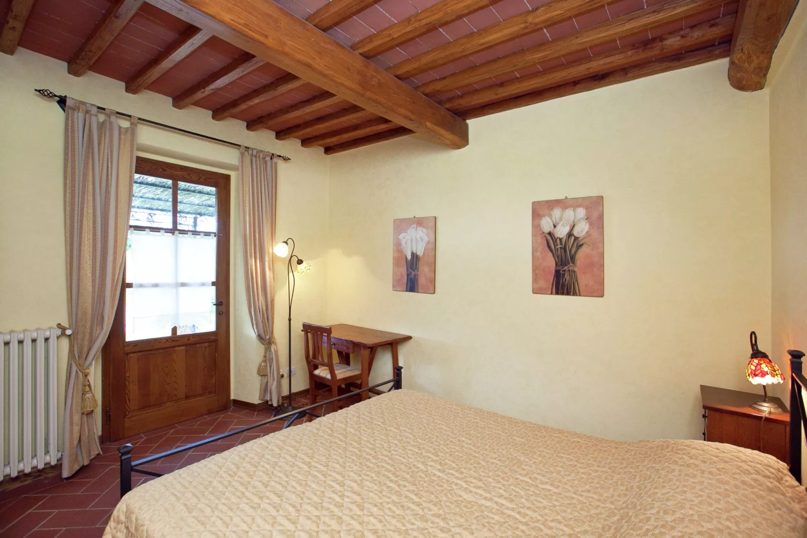 Clemacine-Bedroom