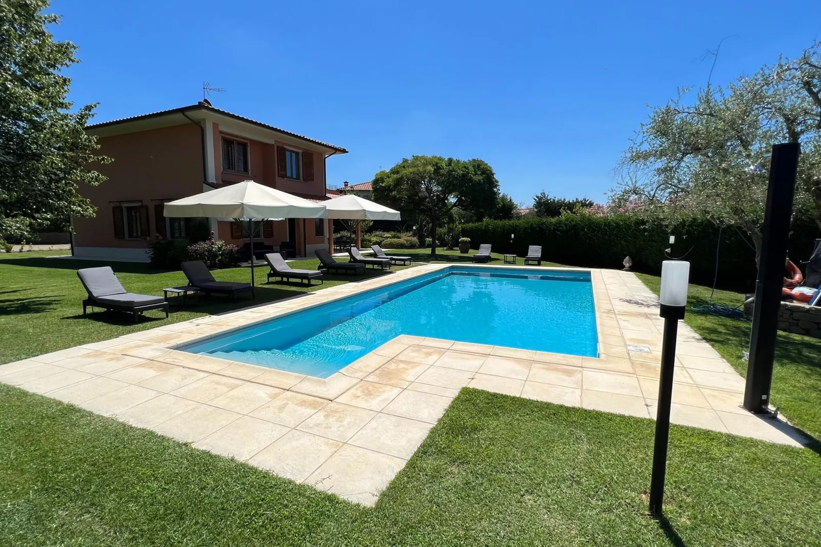 Villa a Loro Ciuffenna-Pool