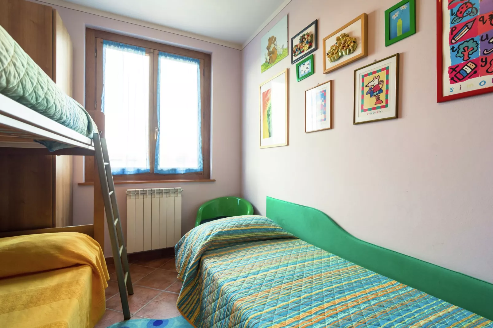 Villa a Loro Ciuffenna-Bedroom