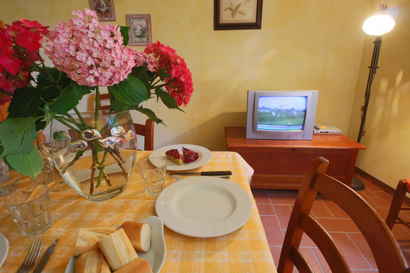 Caprifoglia-Dining room