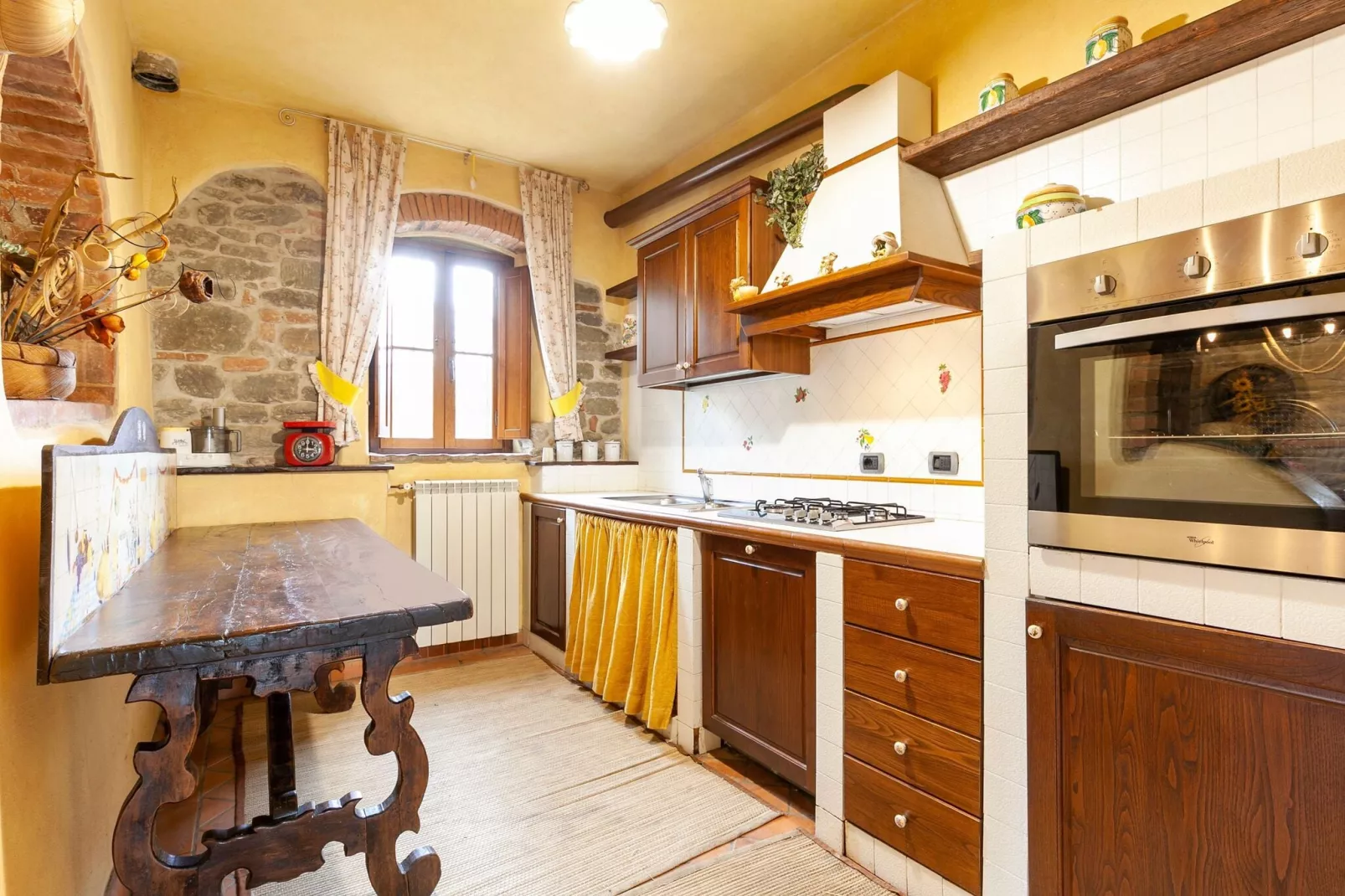 La Perla-Kitchen