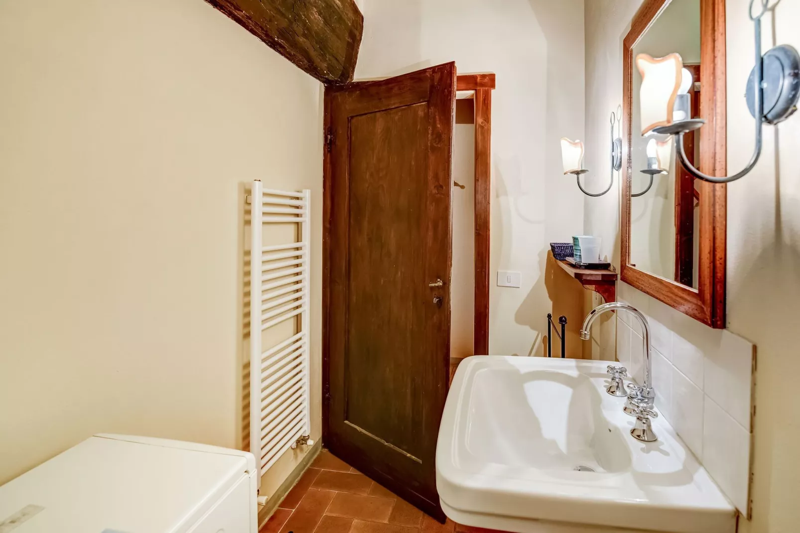 La Torre-Bathroom