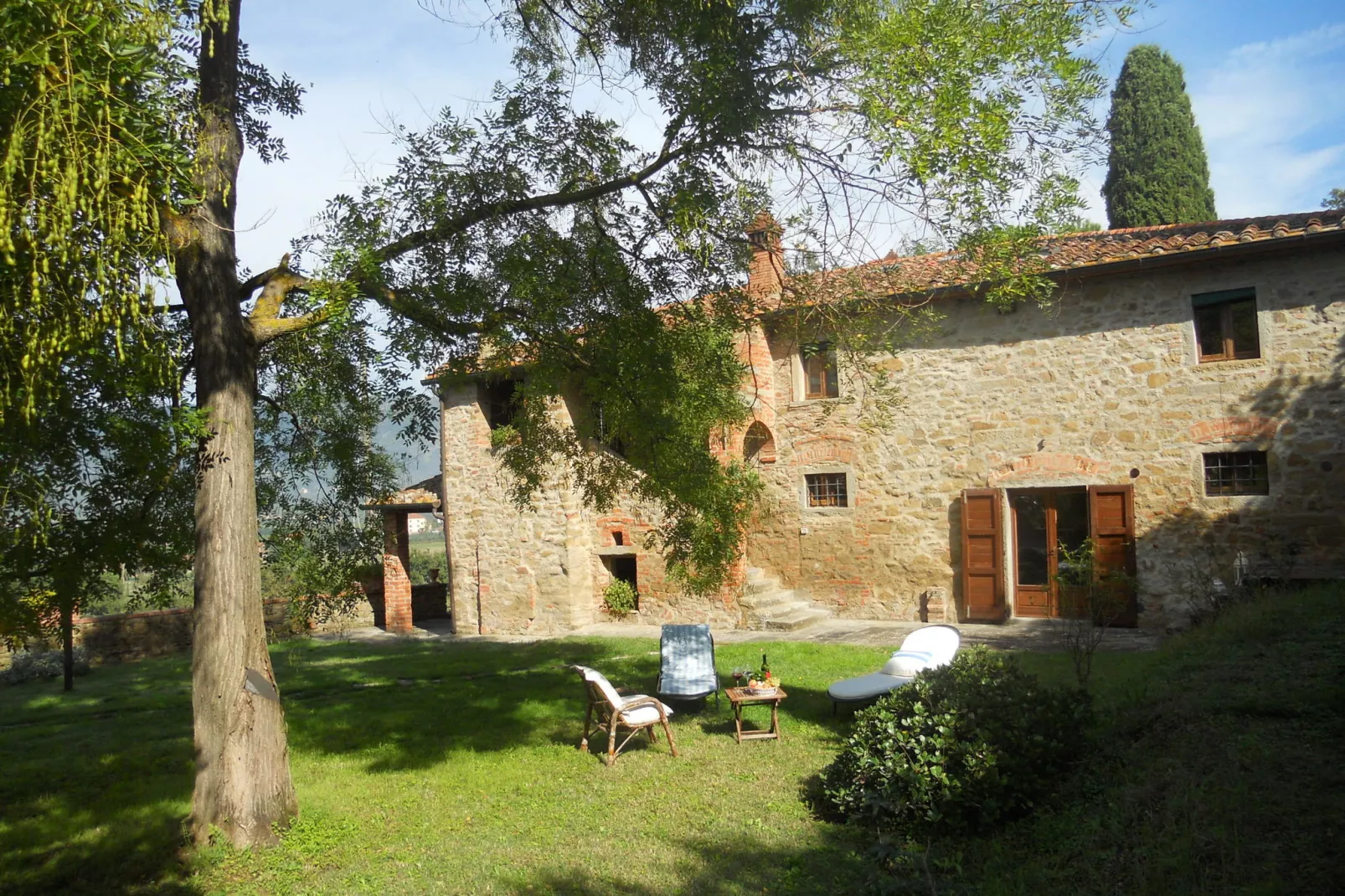 Poggiolino-Gardens summer