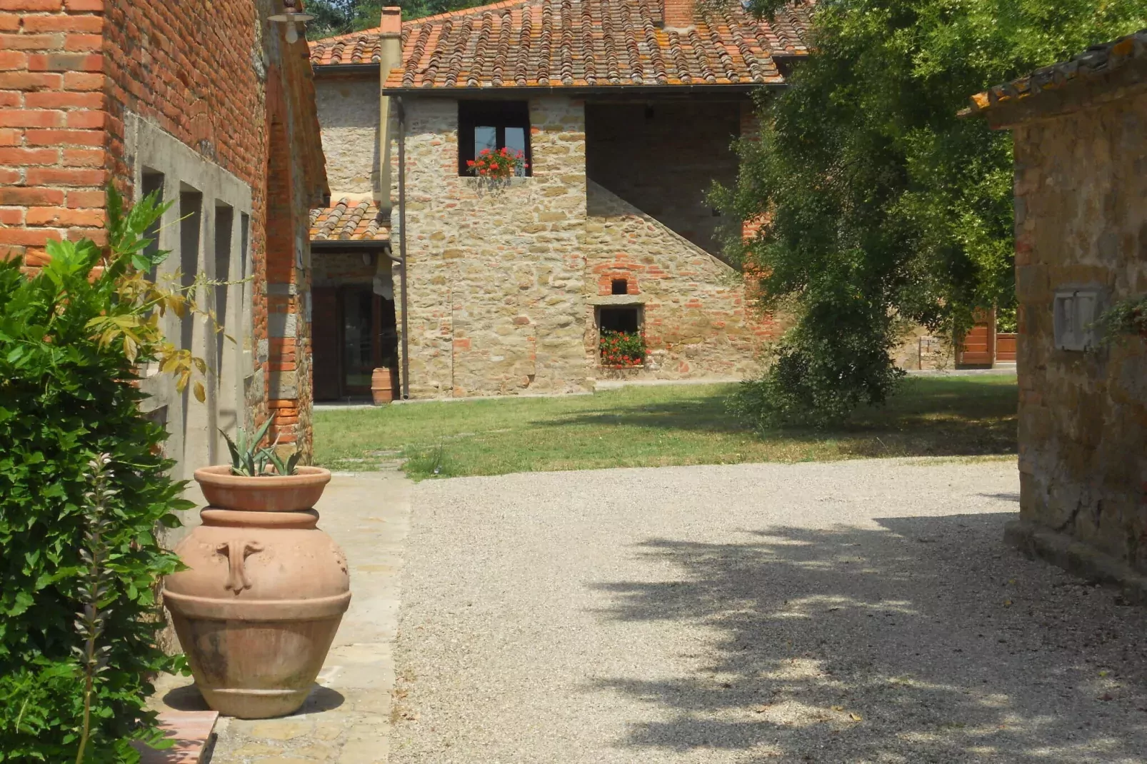 Poggiolino-Reception hall