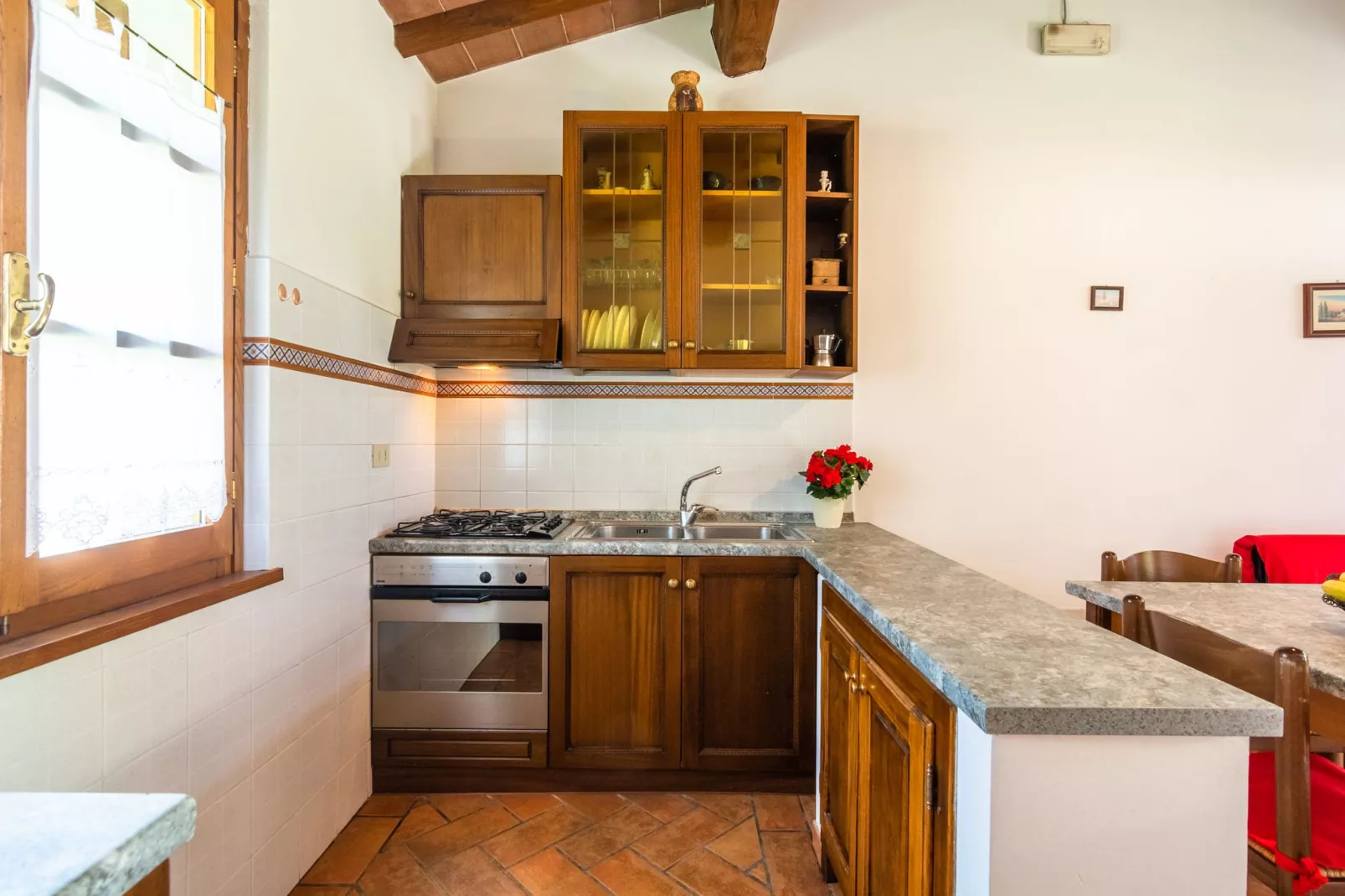 Orchidea-Kitchen