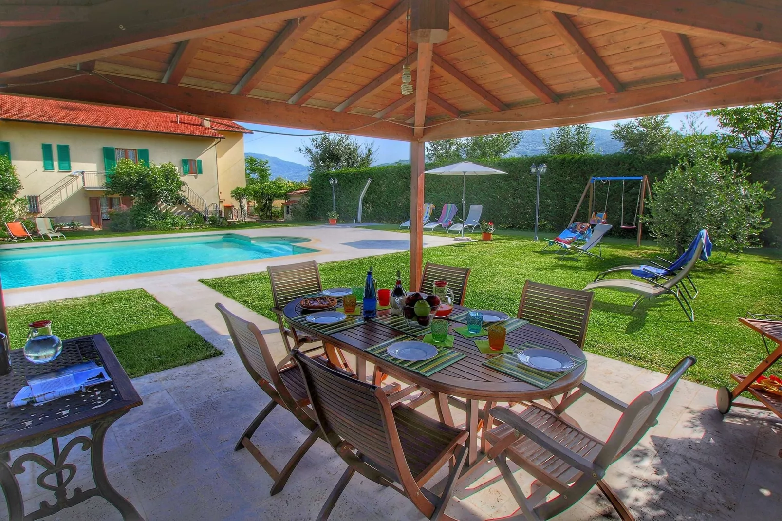 Montecchio-Exterior summer