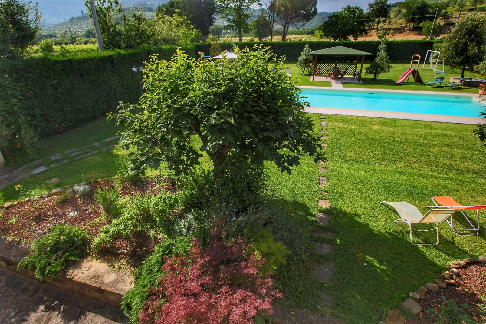 Montecchio-Gardens summer
