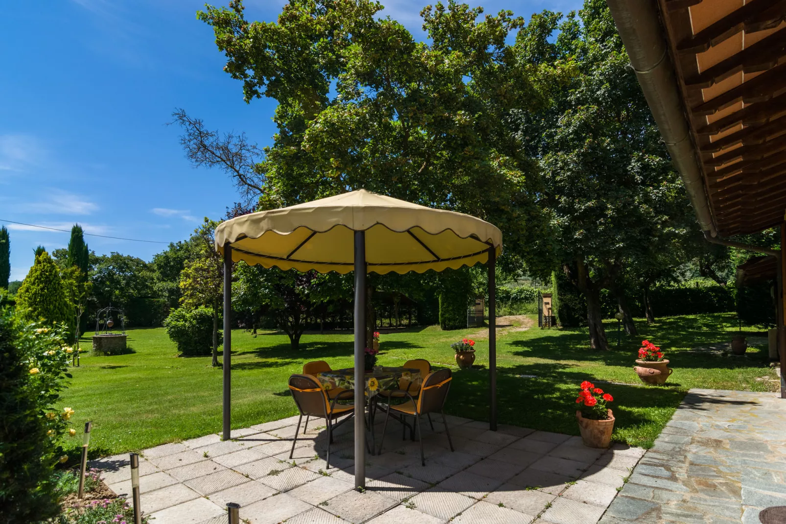 Villa Fiorentino-Terrace balcony