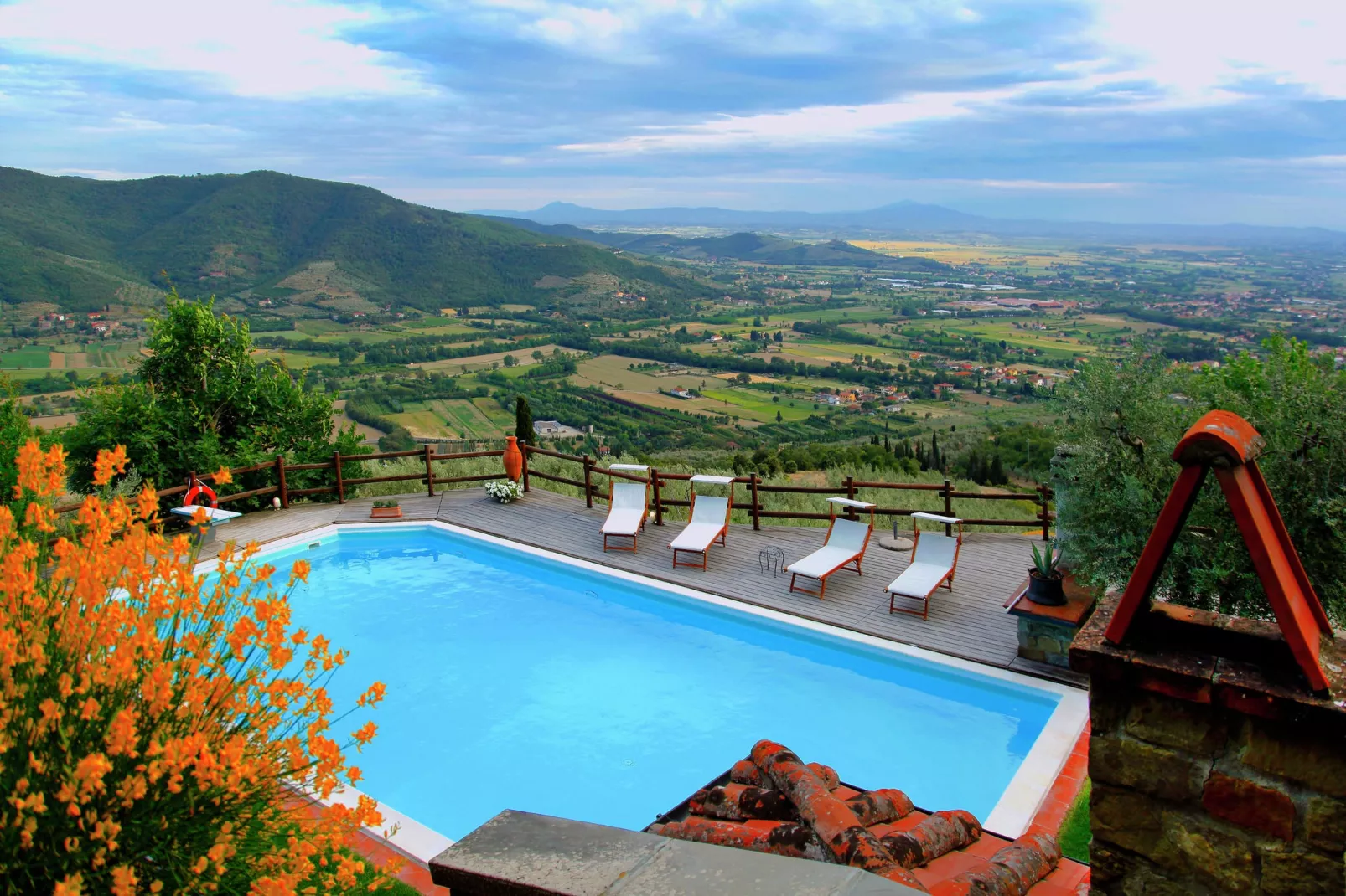Villa la Foce-View summer