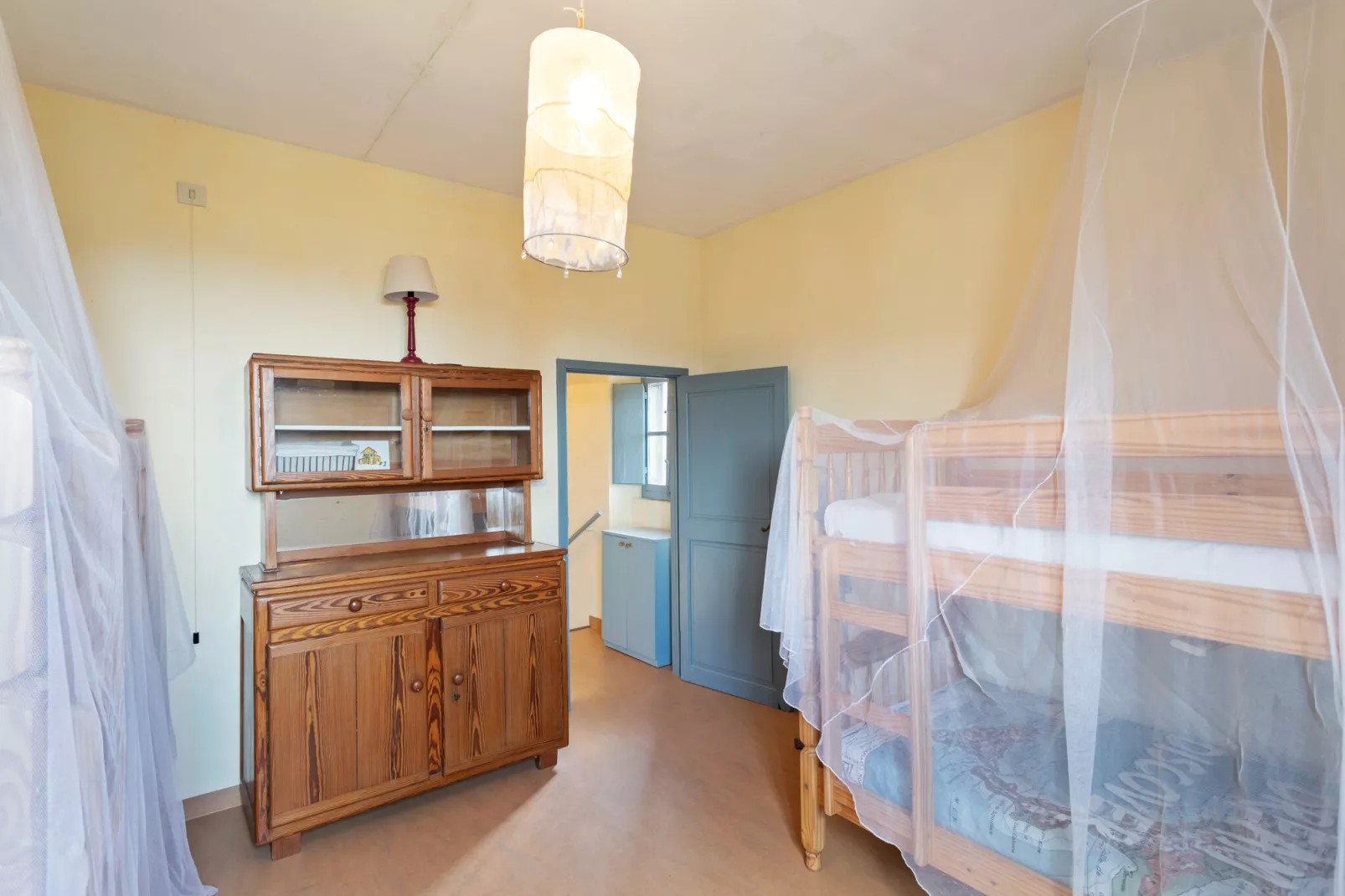 Tillia-Bedroom