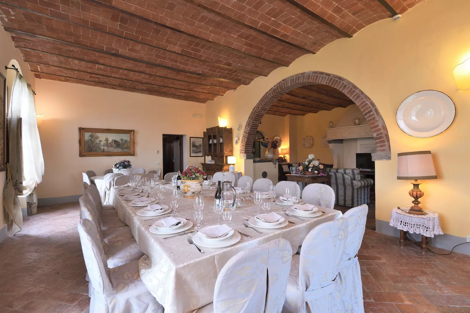 Michelangelo-Dining room
