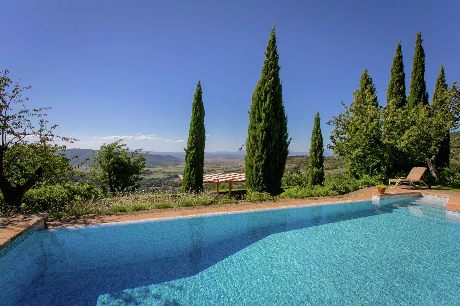 Alma-Pool