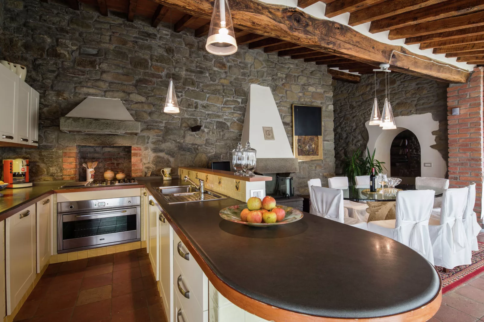 Alma-Kitchen