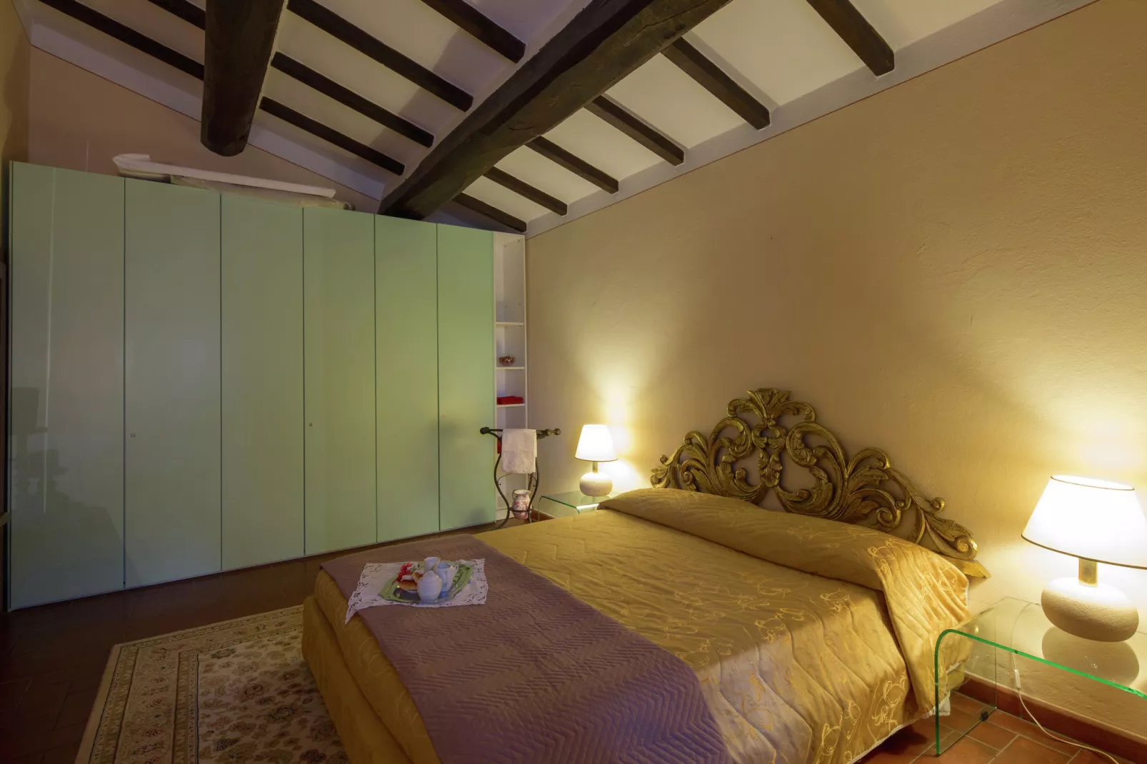 Alma-Bedroom