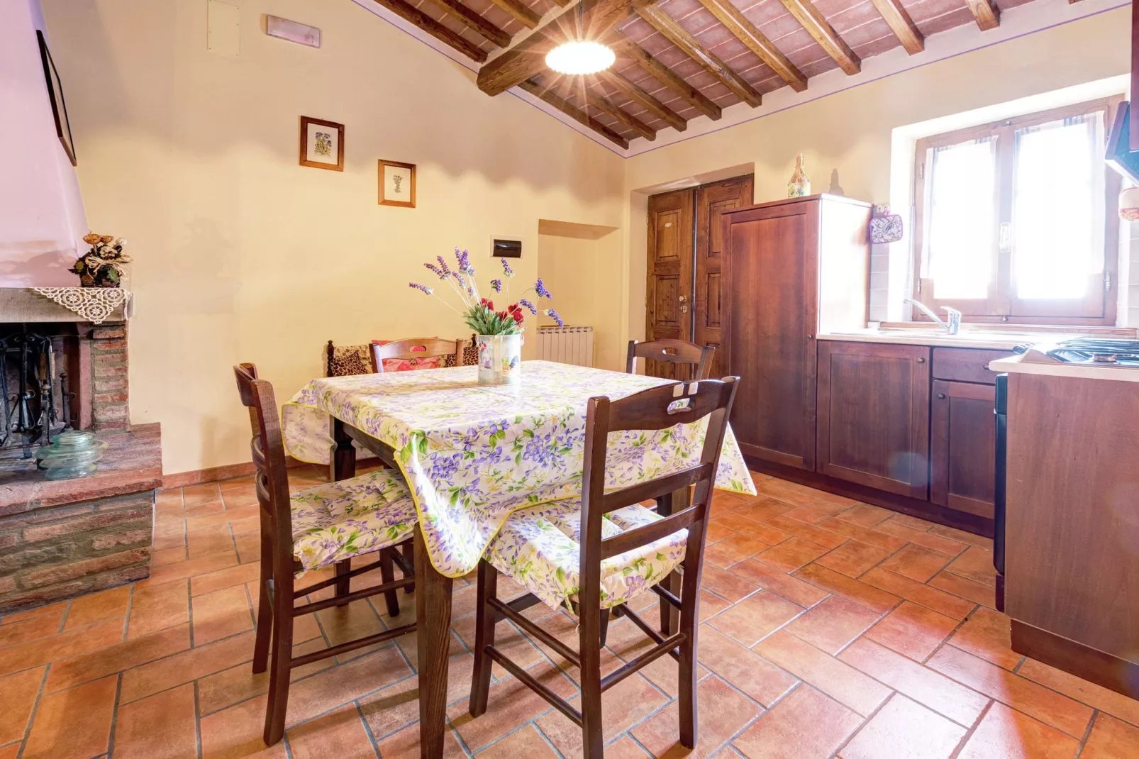 Casale  Valdichiana-Dining room
