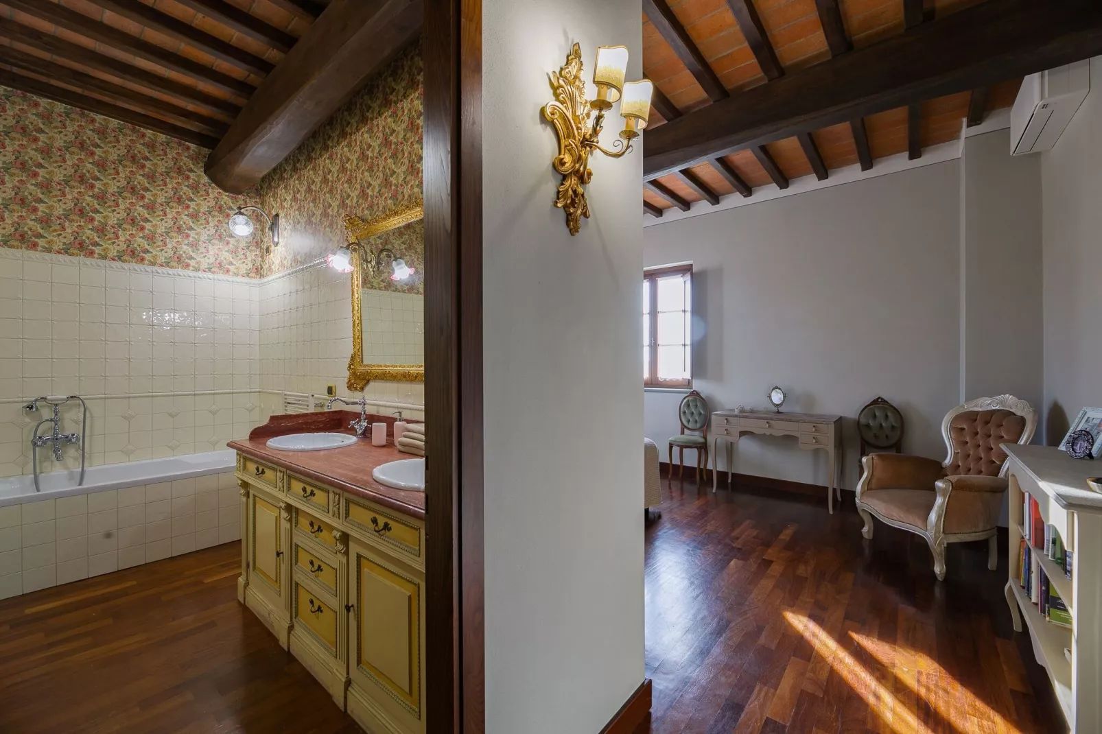 Granducato-Bathroom
