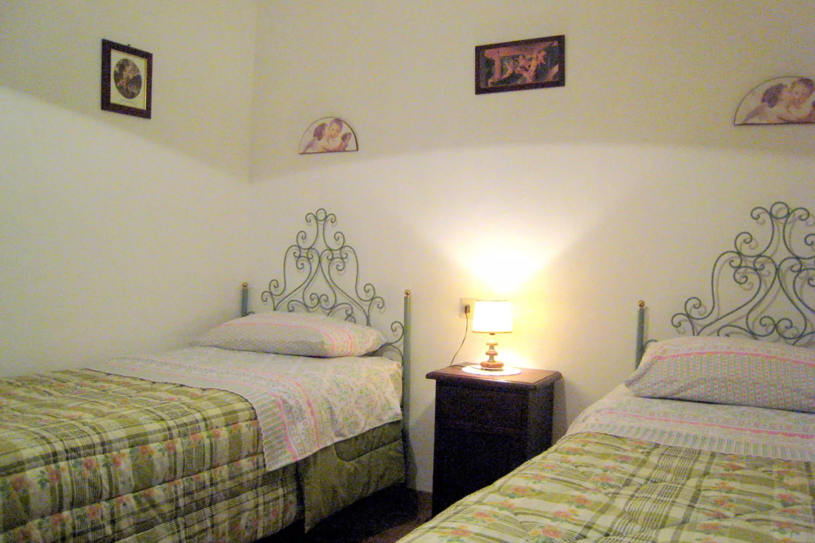 Casa Gioia-Bedroom