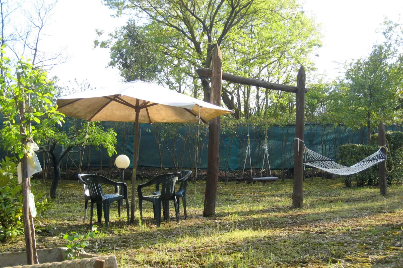 Casa Le Meridiane-Gardens summer