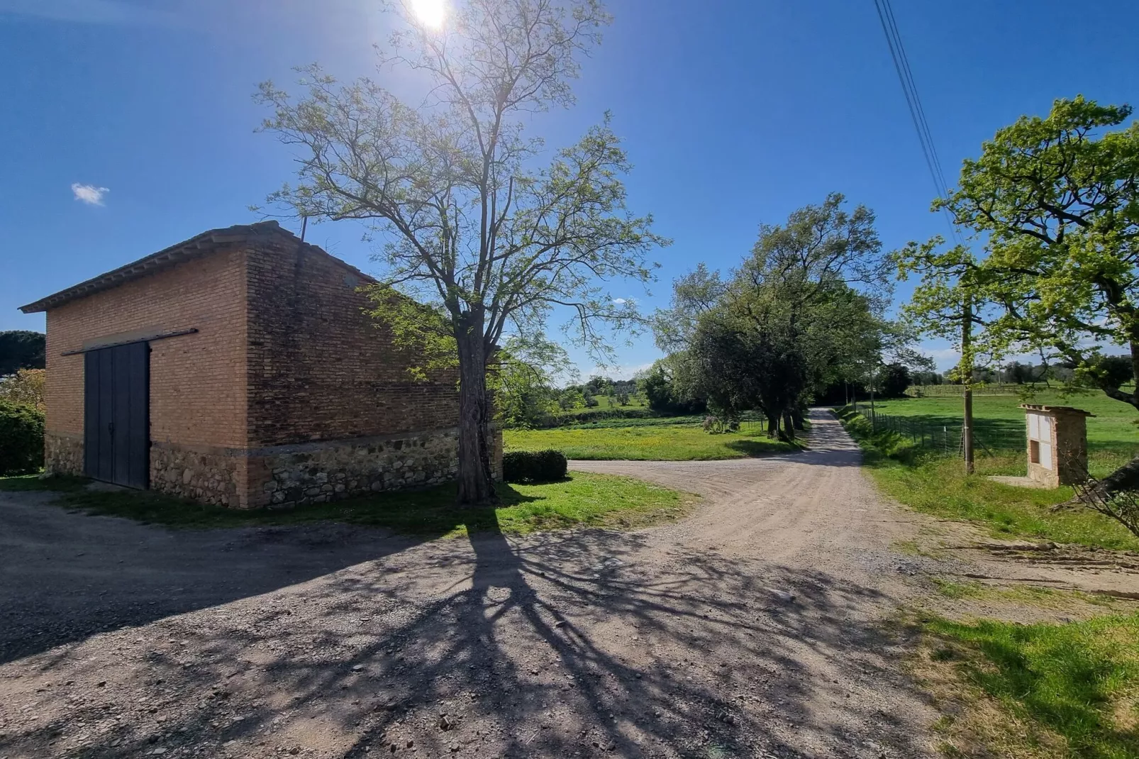 Casanuova di Quercecchio-View summer