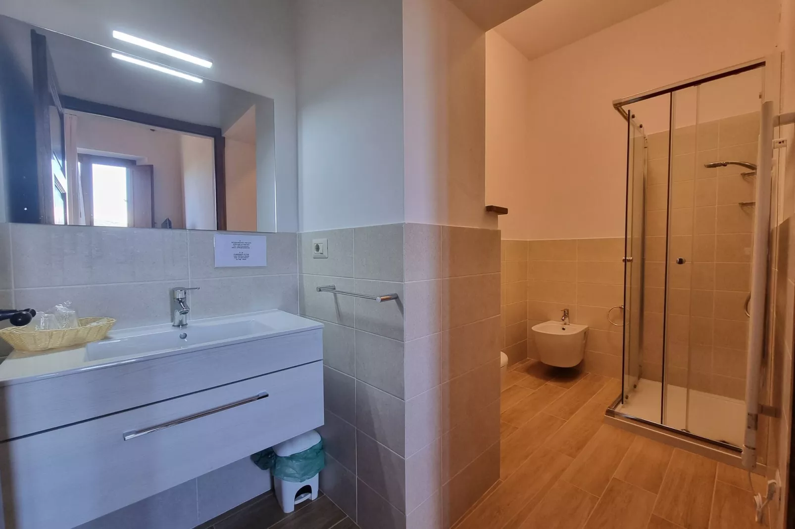 Casanuova di Quercecchio-Bathroom