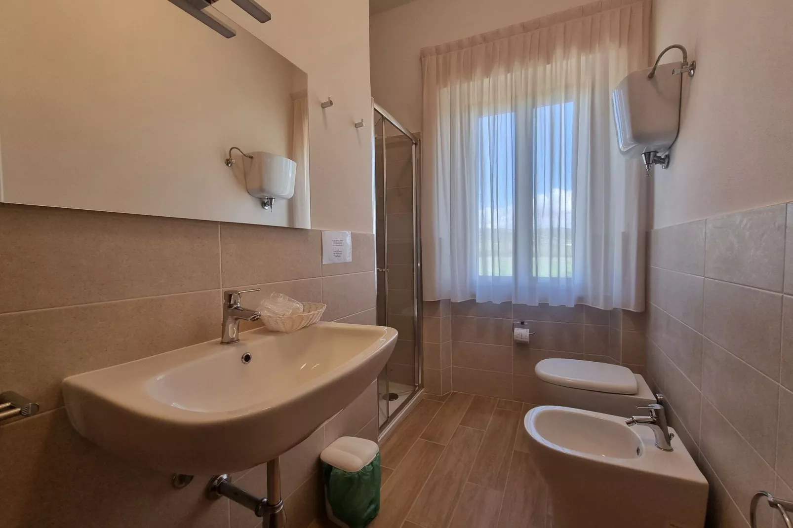 Casanuova di Quercecchio-Bathroom